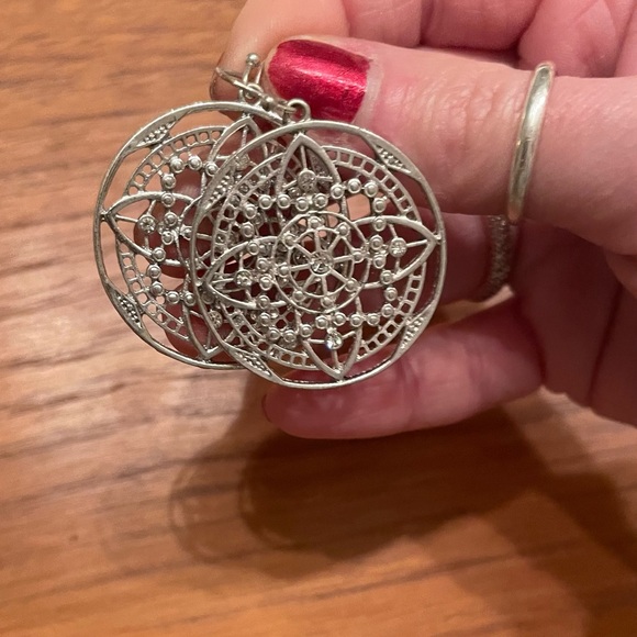 American Eagle Earrings - Picture 2 of 3